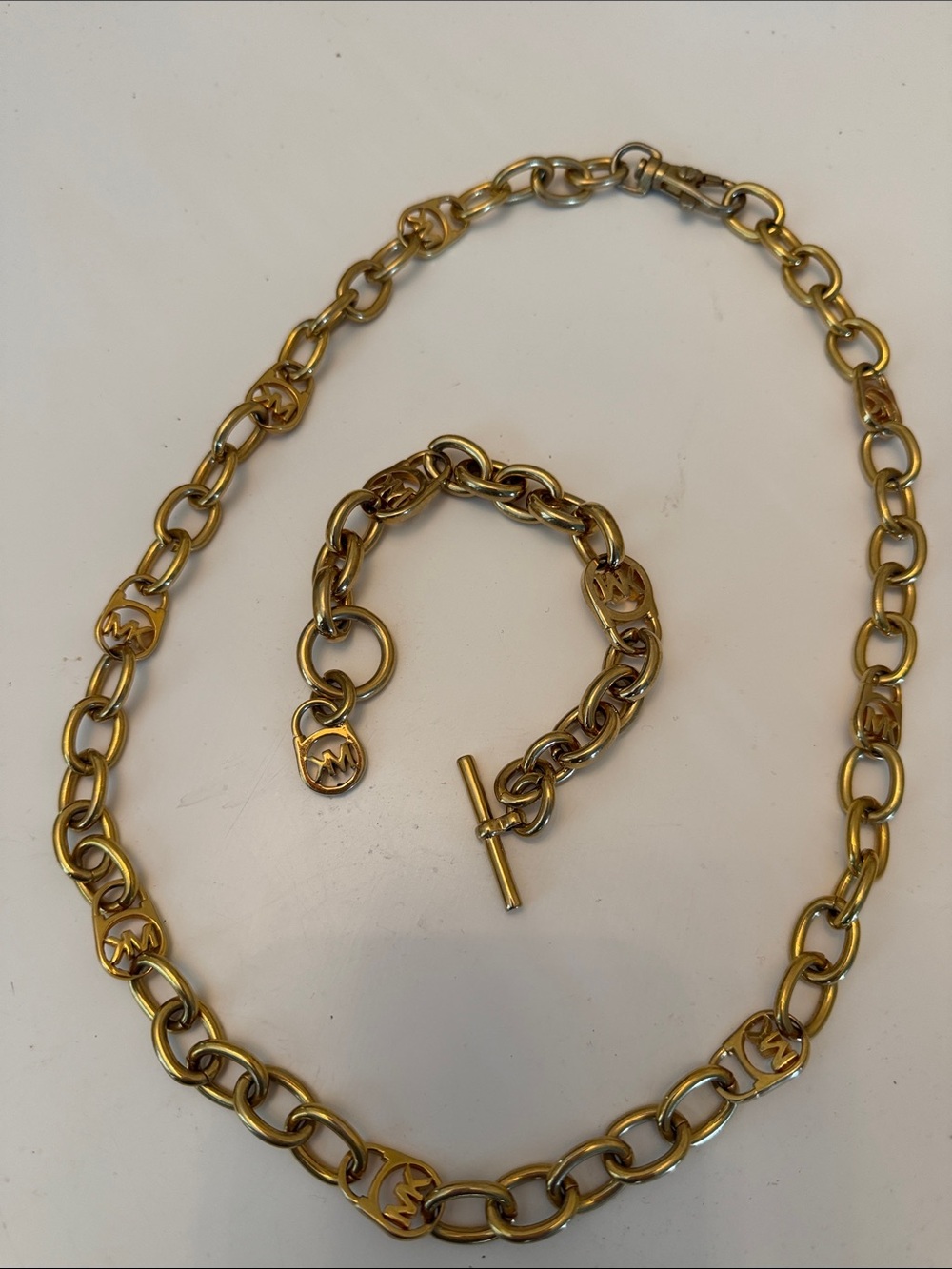 Michael Kors Polished Gold Link Necklace and bracelet Set